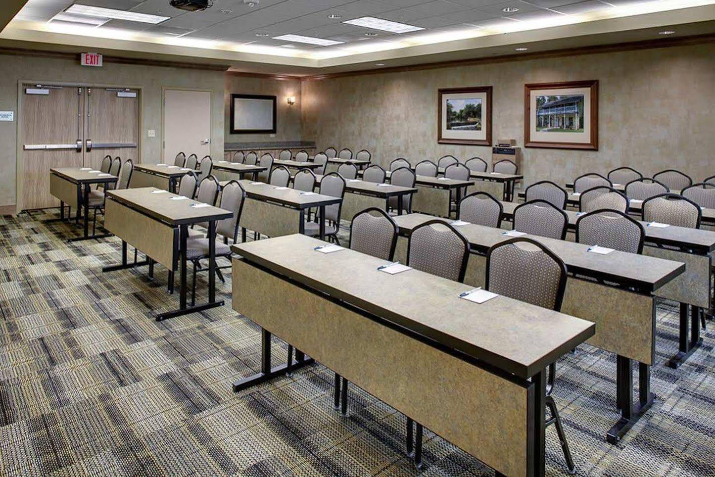 Hotel Homewood By Hilton Austin/round Rock Round Rock